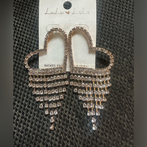 🆕 Rhinestone Heart Fringe Evening Earrings - Picture 7 of 8